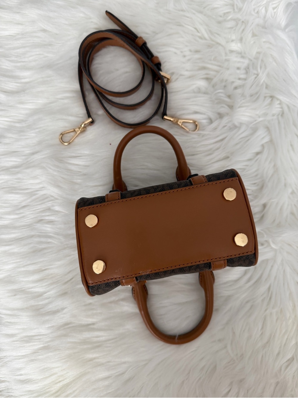 Michael Kors Brown/Tan Logo Bedford Legacy extra small with Gold Hardware - Picture 3 of 11